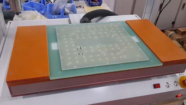 PCBのルーター据え付け品