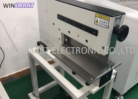 購入 カスタマイズされた 600mm 線形刃が付いている金属の中心 PCB Depanelizer 機械 online manufacture