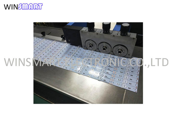 LED PCBの分離器アルミニウムPCBの打抜き機の多刃1500mm